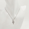 Strieborný prívesok krížik PS-404