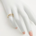 Zlatý dámsky prsteň DP-778