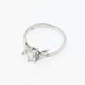 Strieborný dámsky prsteň SDP-114 Strieborný dámsky prsteň SDP-114
